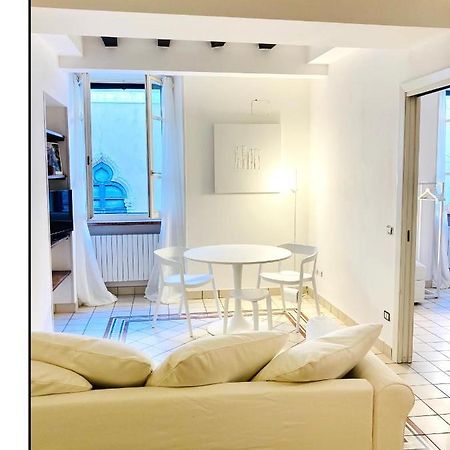 Un Punto Al Cuore A Verona Bagian luar foto